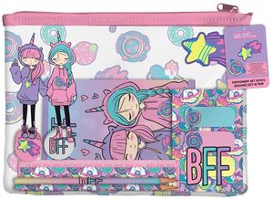   MUST BEST FRIENDS FOREVER 10 .  PVC 