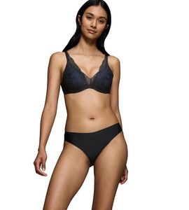  TRIUMPH BODY MAKE-UP ILLUSION LACE WP 