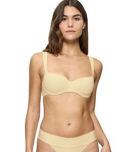  TRIUMPH BODY MAKE-UP ILLUSION BALCONETTE EX 