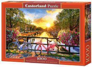 PICTURESQUE AMSTERDAM WITH BICYCLES CASTORLAND 1000 