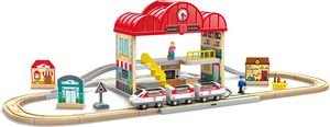  HAPE RAILWAY TRAIN STATION SET