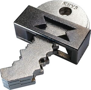 CAST KEY III HUZZLE