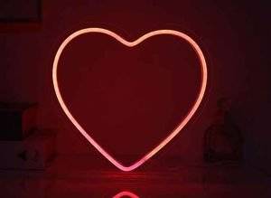 ����� I-TOTAL XL2761A LED HEART 22X21CM
